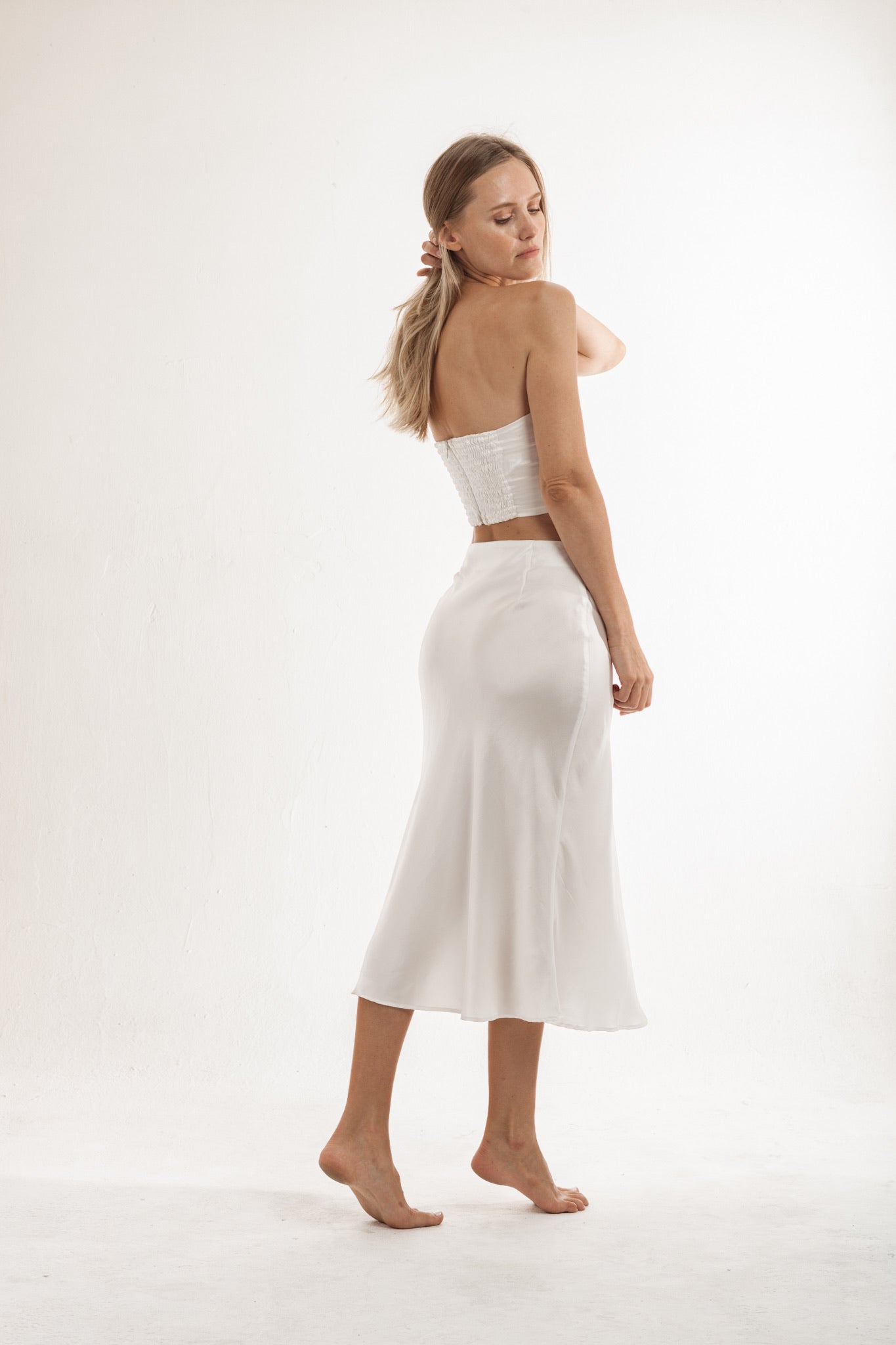 Amber Silk Skirt White - essenTIALS Bali