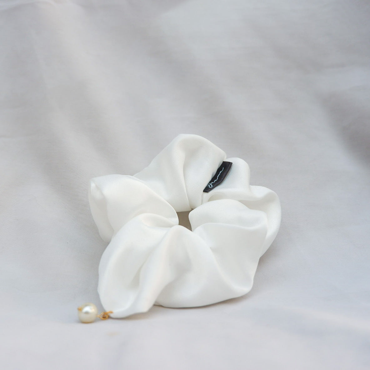 Pearl Satin Scrunchie White - essenTIALS Bali