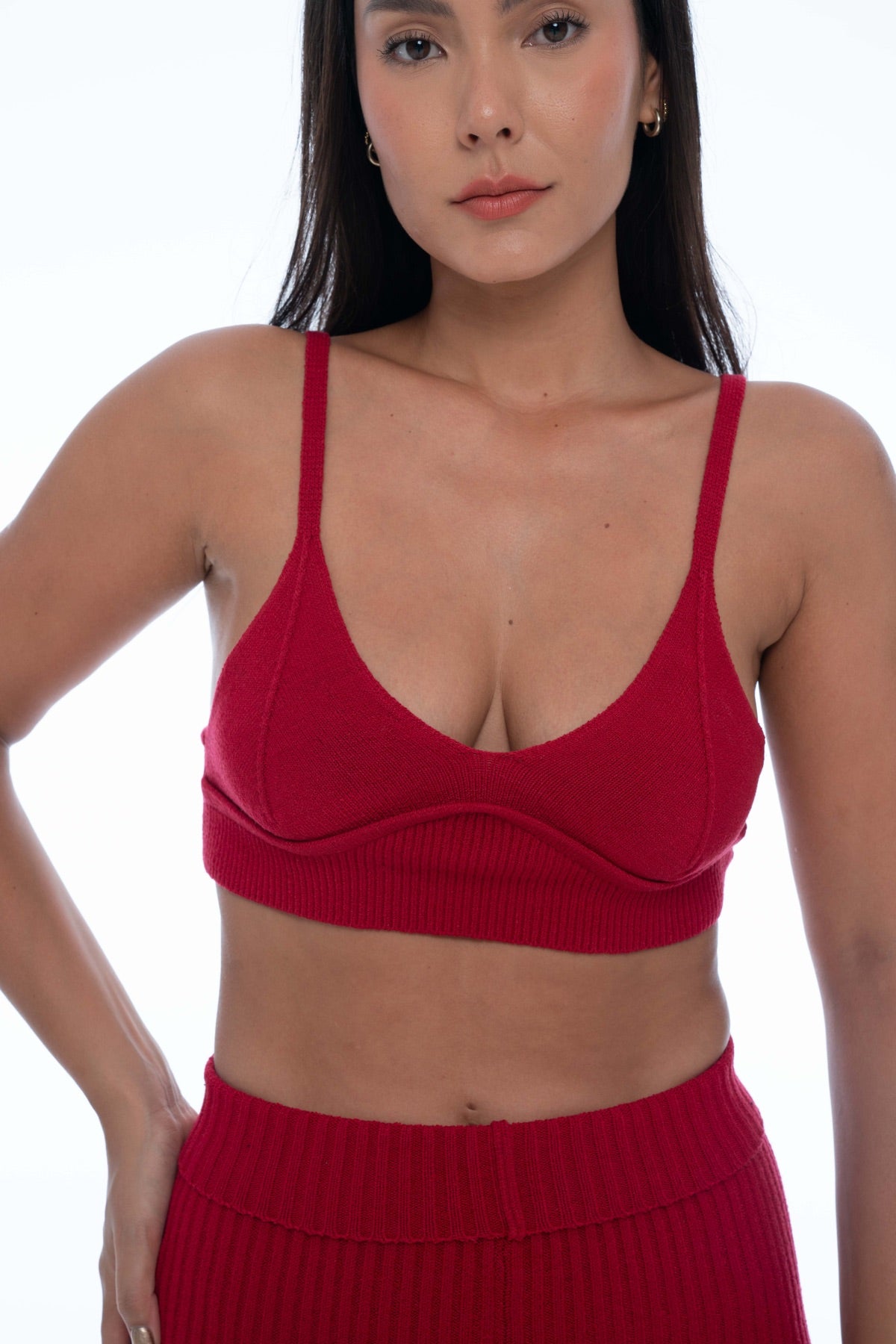 Pacific Top Red - essenTIALS Bali