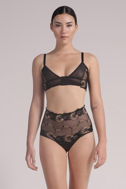 Lily Bra - THIS IS A LOVE SONG